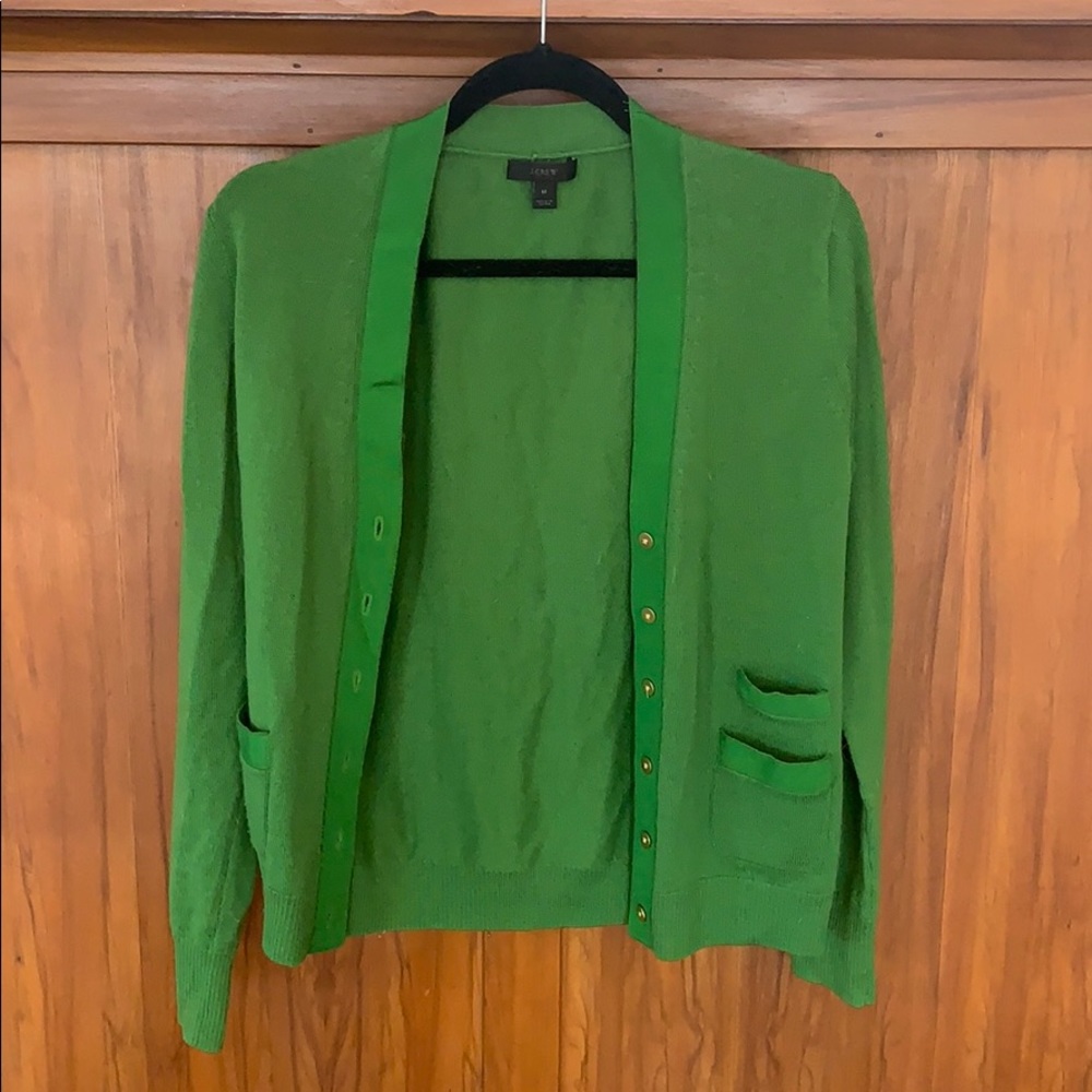 JCrew green cardigan with pocket detail